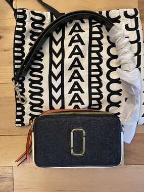 Marc Jacobs Black Glitter Snapshot Crossbody Bag